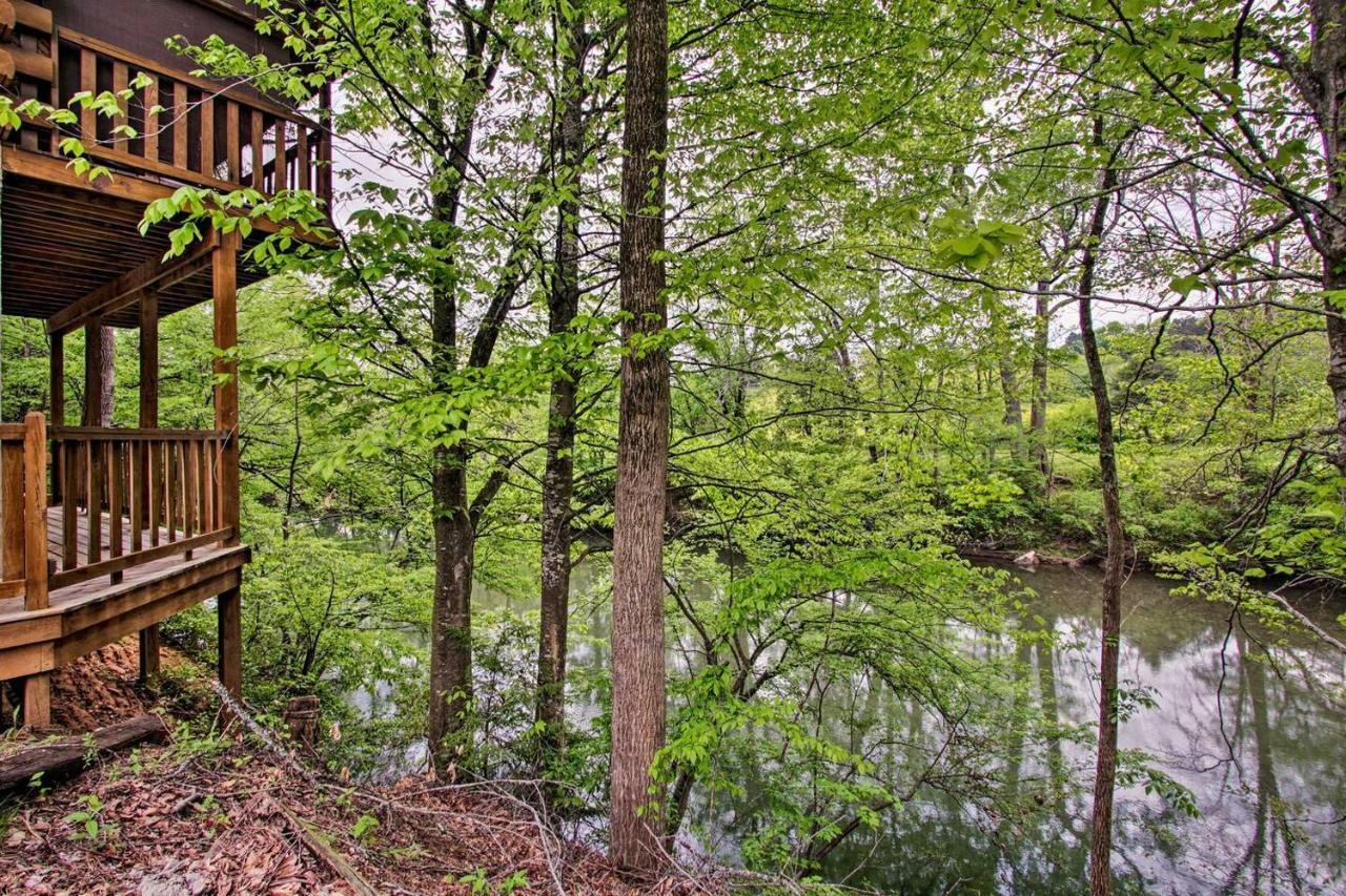 River Rush- Cozy Riverfront Cabin 5 Mi To Pigeon Forge Sevierville Exterior photo